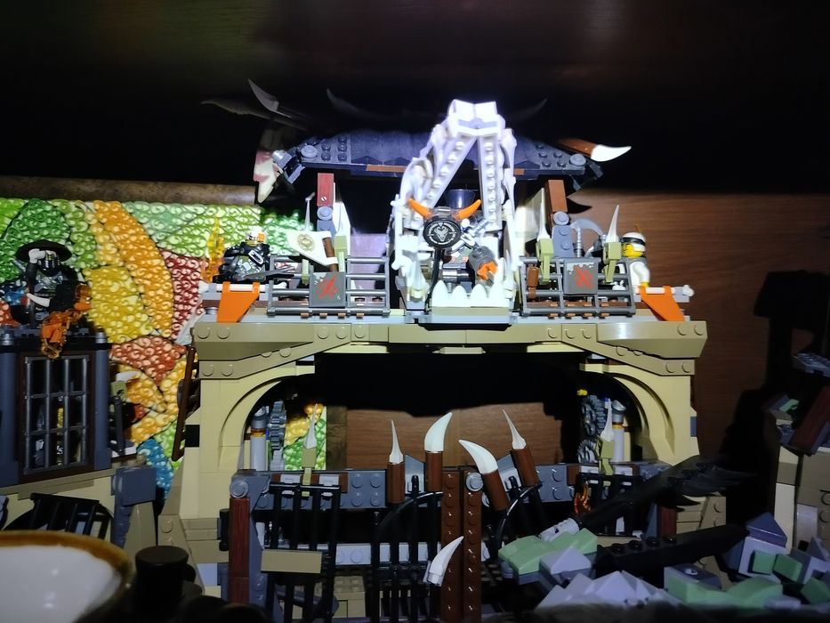 Лего ніндзяго набір печера драконів дет:1714