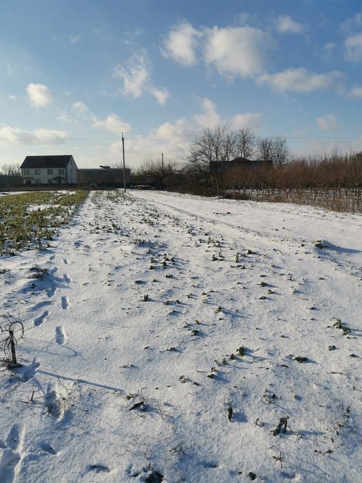 Продам земельну ділянку