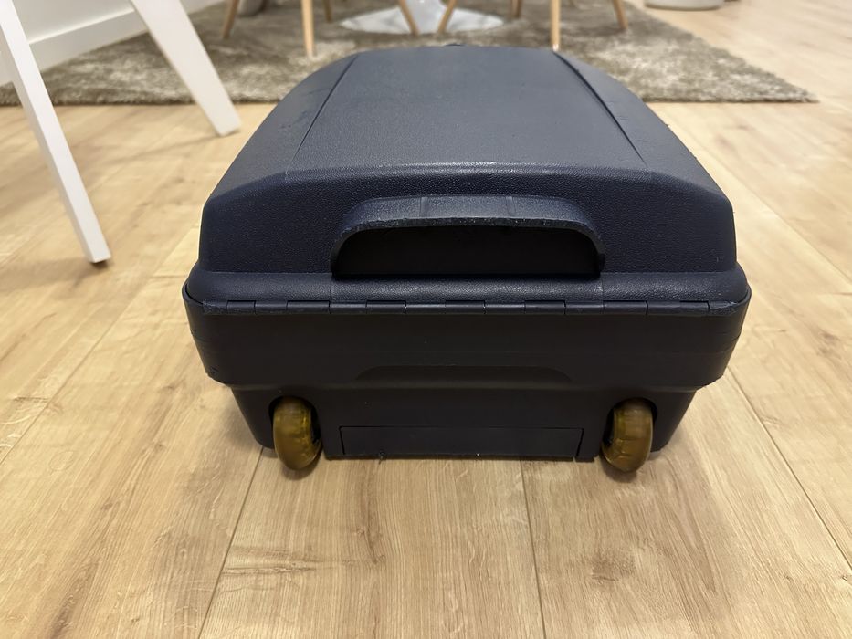 Trolley de Cabine Rígido DELSEY com 2 rodas