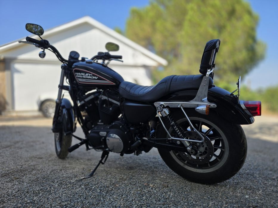 Harley davidson 883r