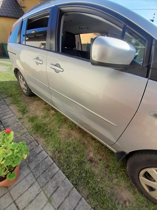 Mazda 5, 2006 rok