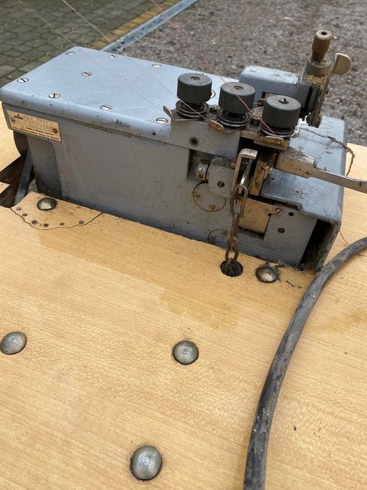 Overlock 3 niciowy