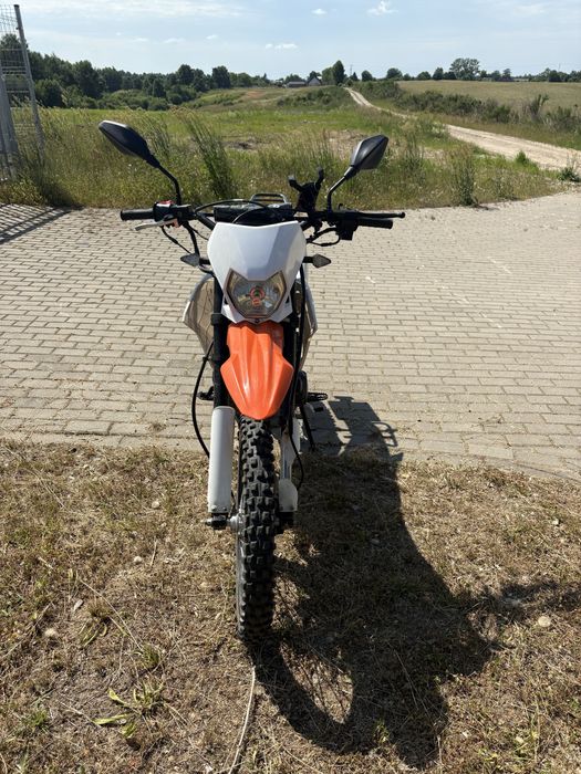 Asix Defender XB72 150cc 4t
