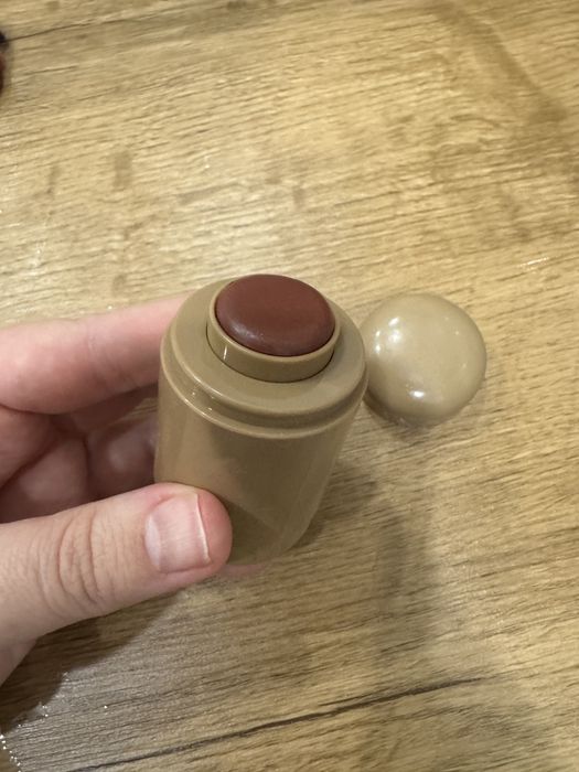 Румʼяна Rhode, Toasted Teddy, б/у, тільки свотч