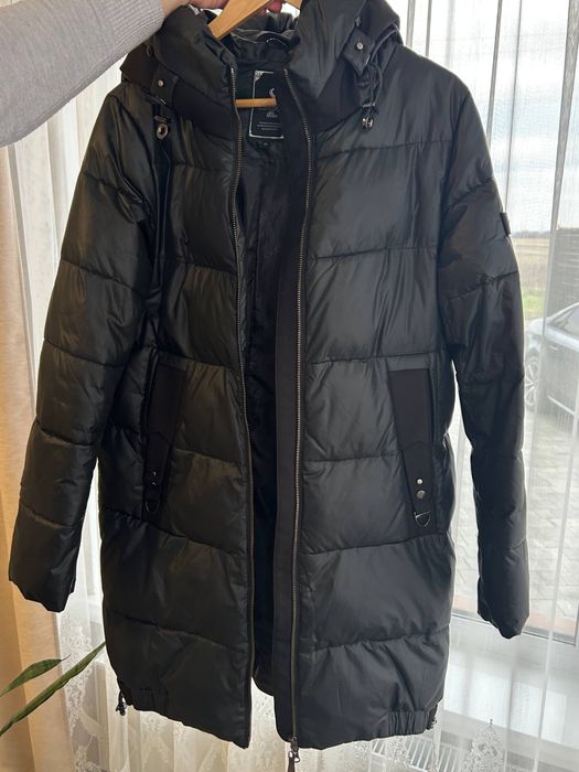 Продам жіночу куртку