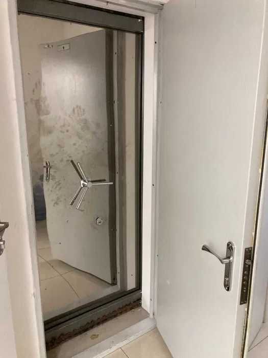 Продаж Фасадного Приміщення Науки 30 ! 207 кВ! Банк! Стоматологія