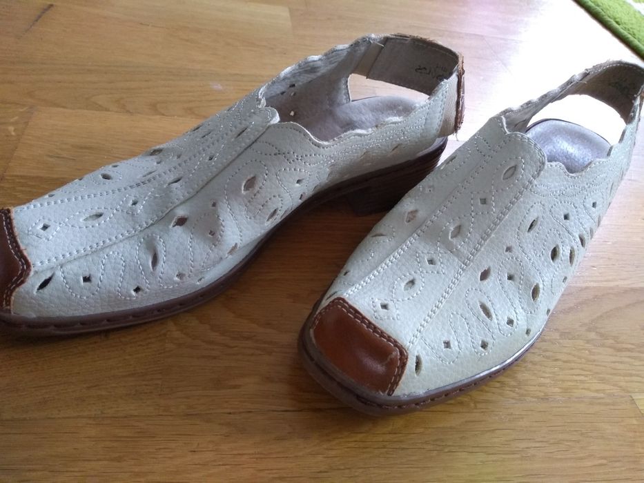 Damskie buty 5,5 (37)