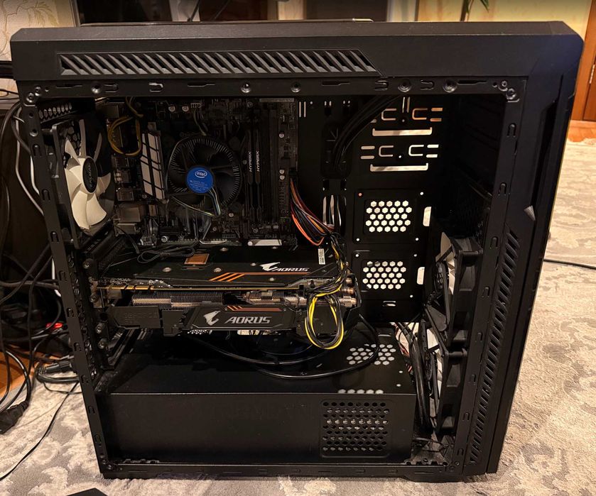 Комп’ютер, системний блок  i7 7700 / GTX 1080 Ti / 32 ГБ / 4 ТБ