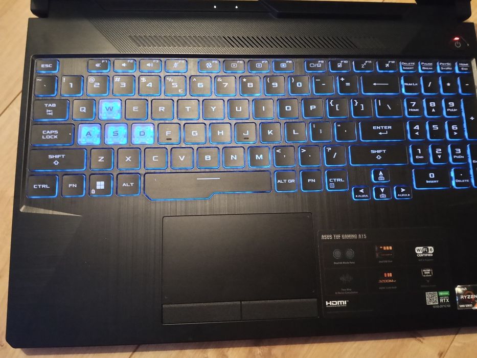 Sprzedam laptopa Asus tuf gaming a15