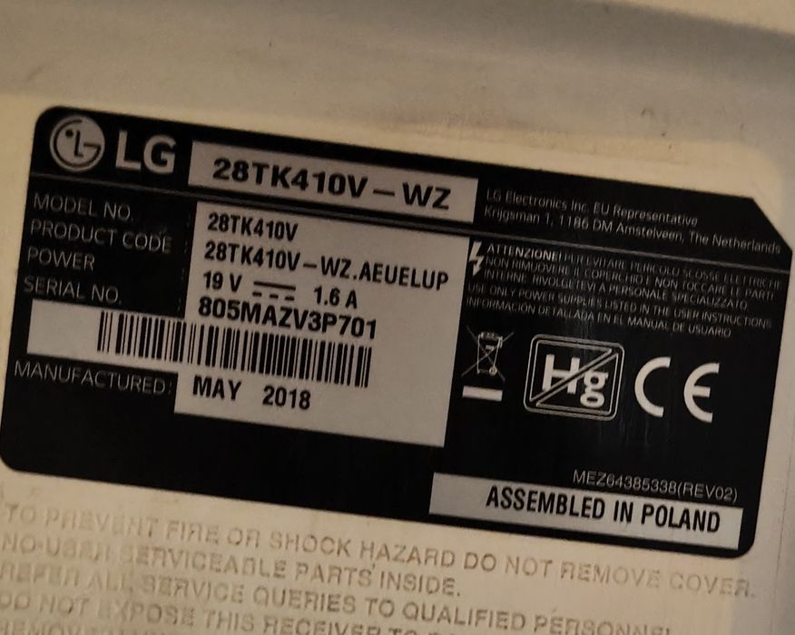 TV 28" LG + supporte de parede TV