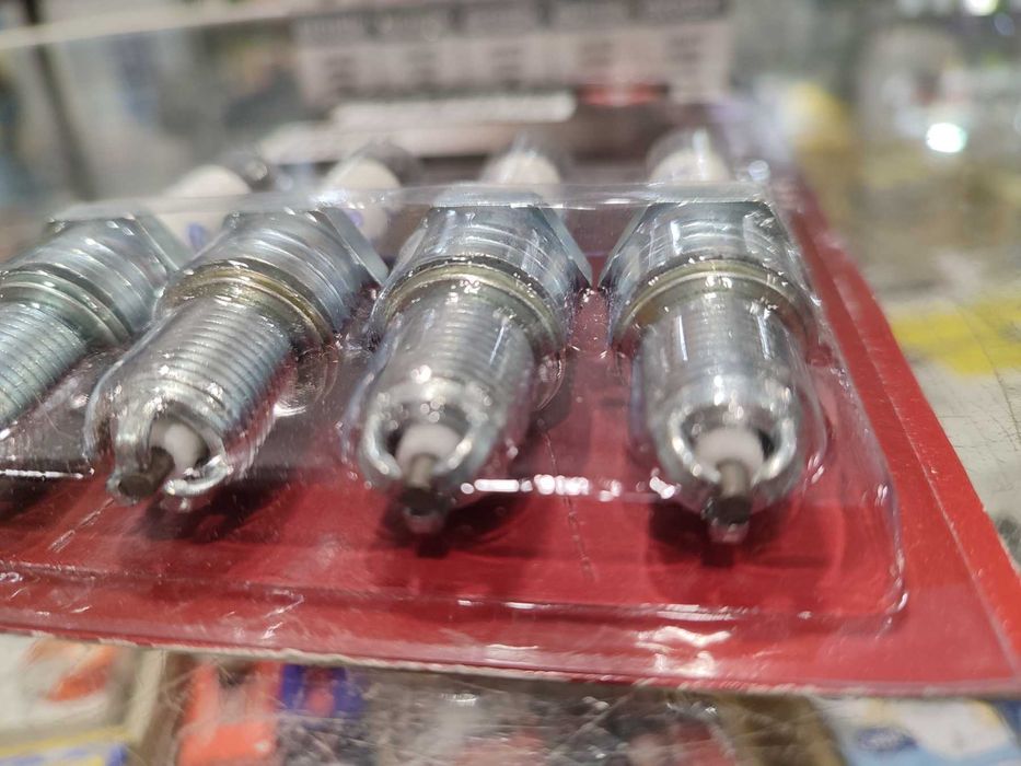 Отличные свечи зажигания Ваз Ланос Бриск Brisk трехэлектродные LR15TC ...