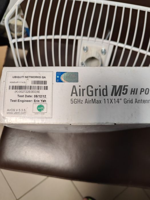 Ubiquiti AirGrid M5 HiPower Antena