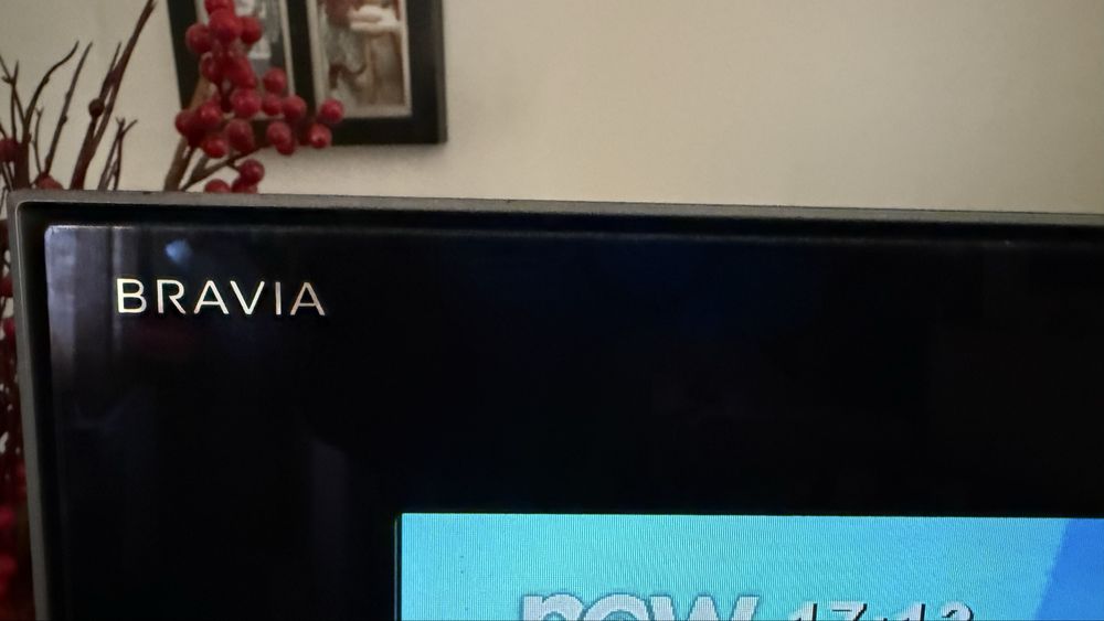 Televisao Sony Bravia. KDL 40HX700