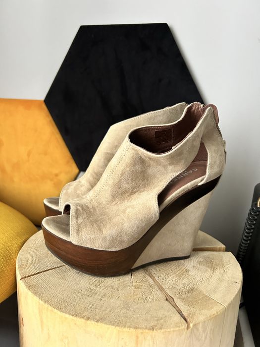 Nowe Skórzane snadaly na drewnianych koturnach Carmens rozmiar 36