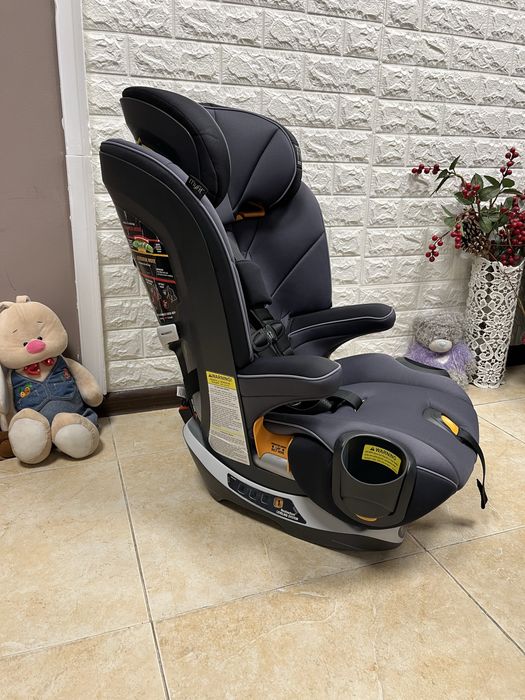 Автокрісло Chicco MyFit Група 1/2/3 (11 - 45 кг) детское автокресло
