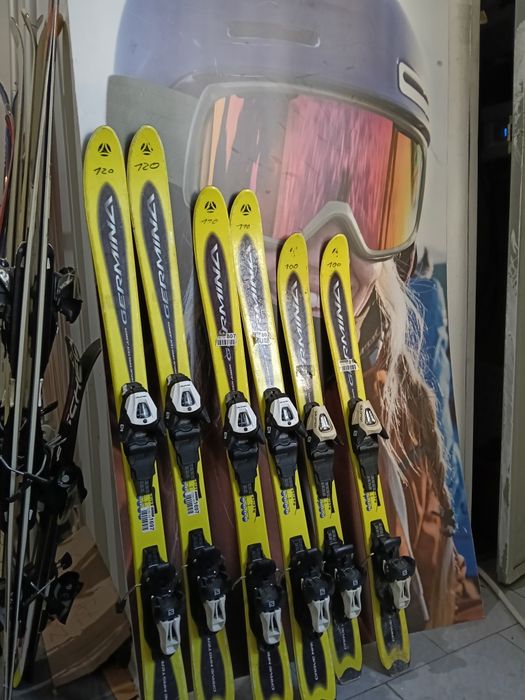 Narty dziecięce juniorskie lub na wiązania super stan.