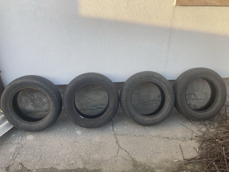 Шини зима 185/65 r15 комплект.