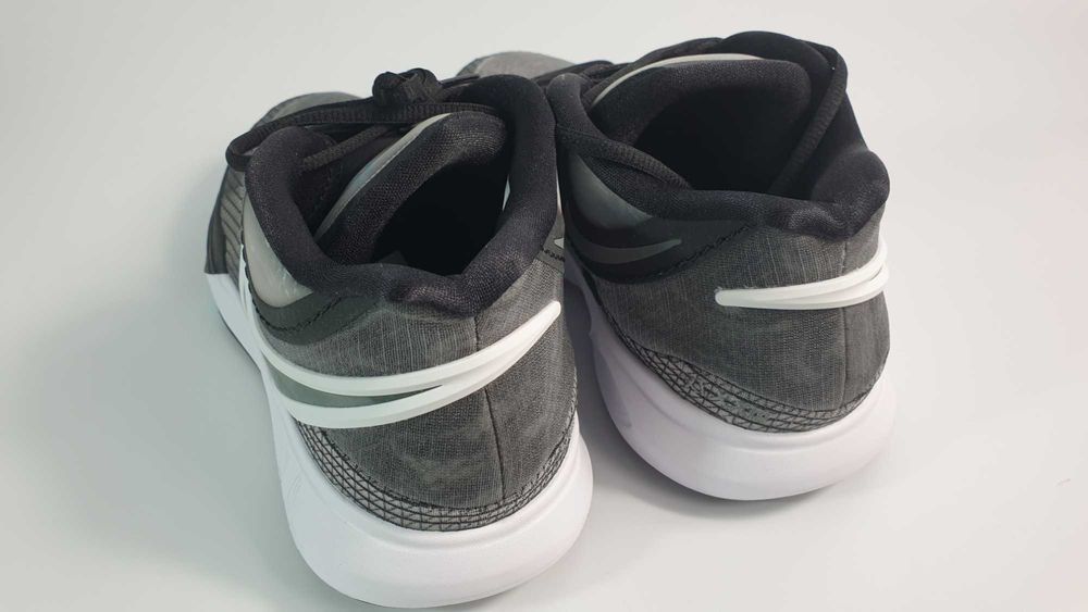 Nike KYRIE 8 buty męskie rozmiar 44,5