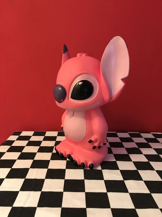 Boneco Stitch rosa