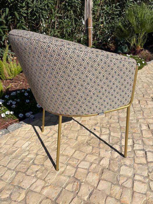 Cadeiras e Mesa de Exterior de Qualidade Superior