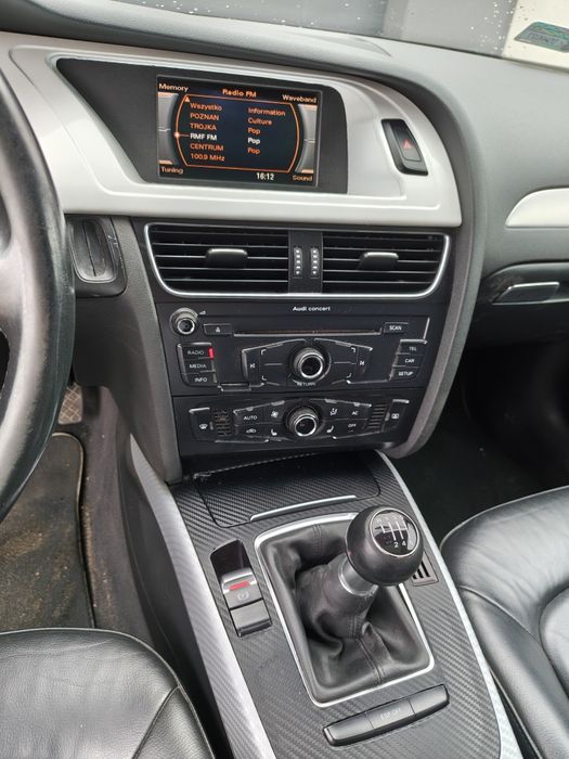 Audi A4b8. RADAR,skóra,panorama,B&O,