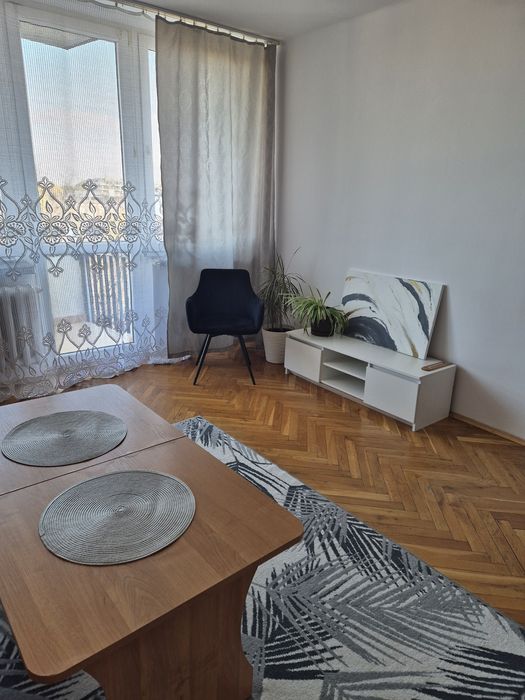 Wynajme Mieszkanie 2 pokoje ul. Junoszy