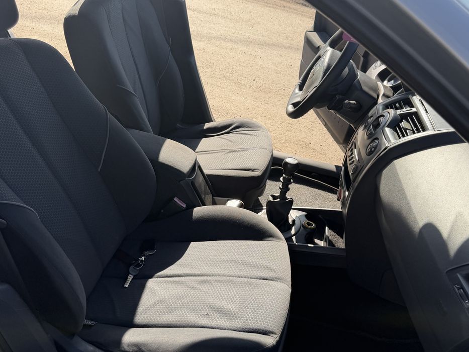 Renault Megane 1.9tdi 6cт