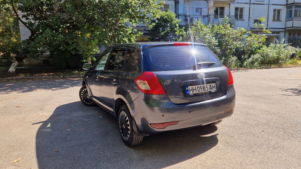 Продам Kia ceed 2012