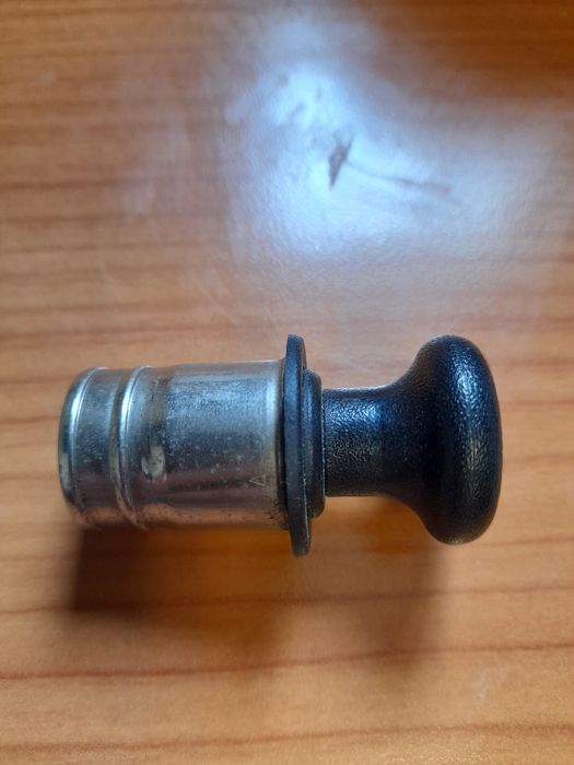 Продам прикуриватель