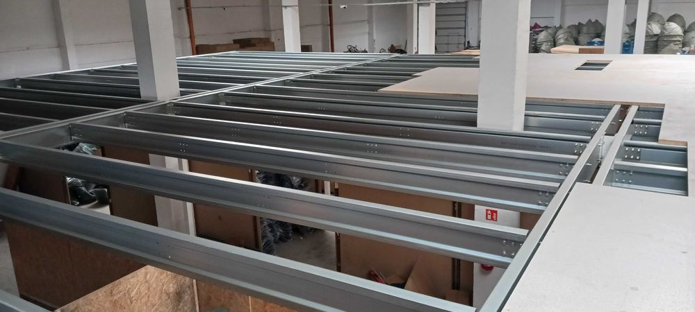 Pomosty magazynowe podesty przemysłowe antresole 150m2 - 350kg/m2