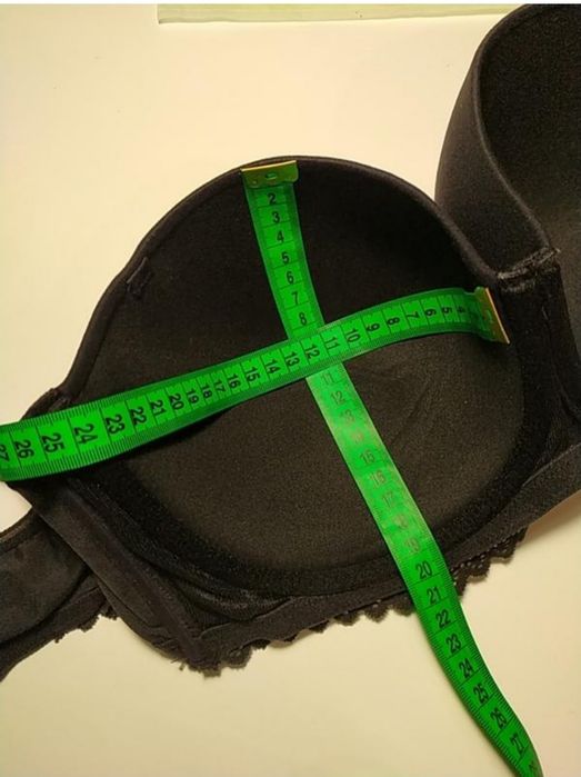 Лифы чёрный и беж Анжелика 90С-D