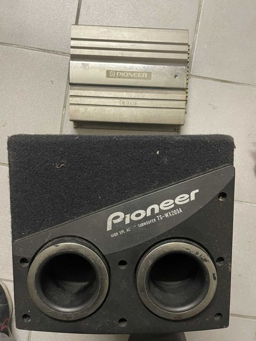 Amplificador Pioneer GM-X624 e Subwoofer Pioneer TS-WX205a