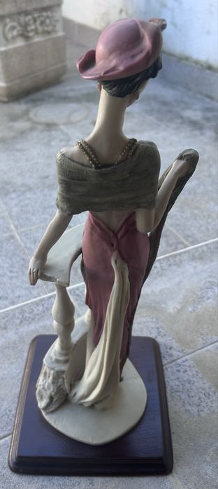 Estatuetas decorativas