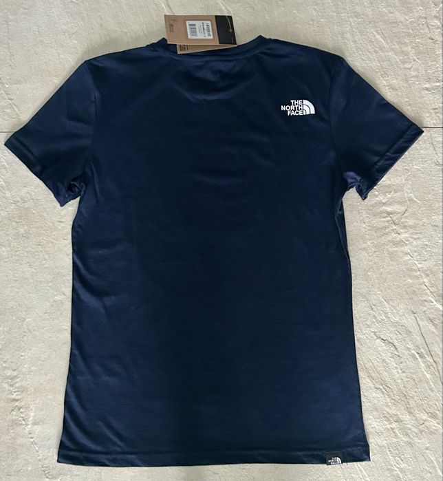 T shirt The North Face tamanho S