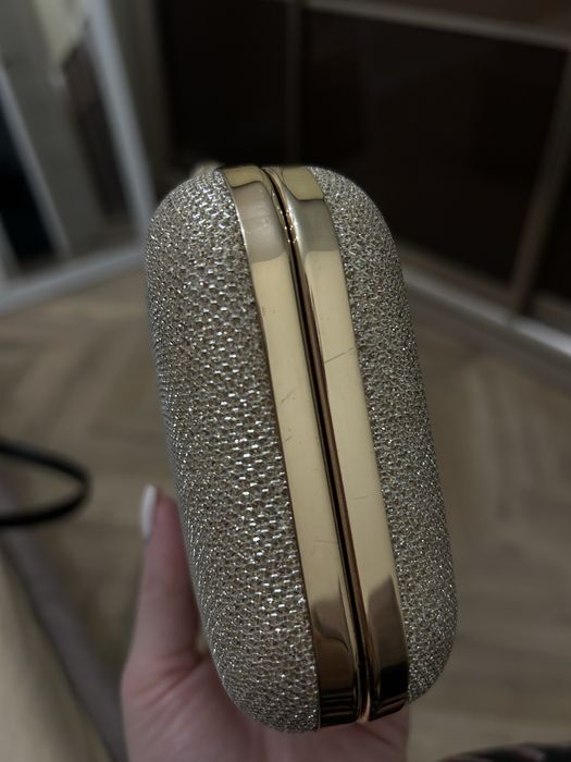 Клатч жіночий з блискітками.