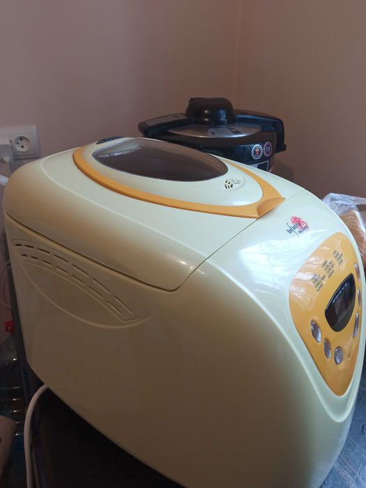 Хлібопічка Infinity 600w нова