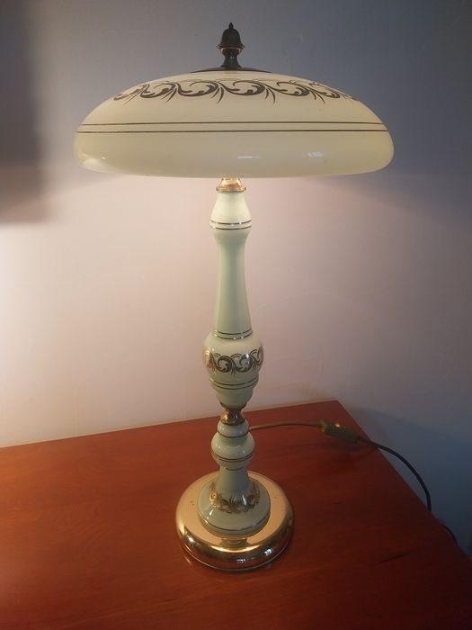 Candeeiro antigo de mesa