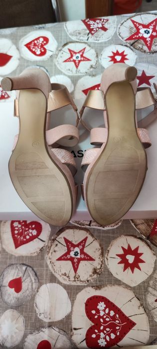 Sandálias Seaside novas