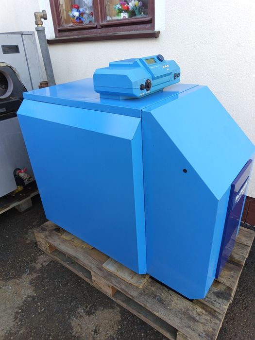 Piec olejowy Buderus G215 rakietowy 48-59 kw nie 100 kelw