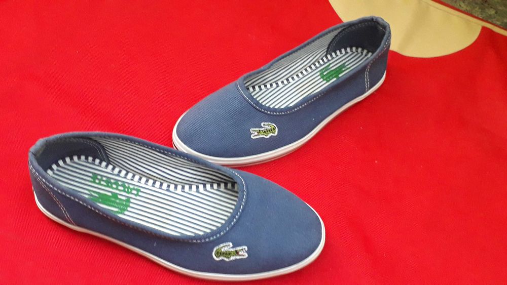 Мокасини Lacoste Розмір 37 нові