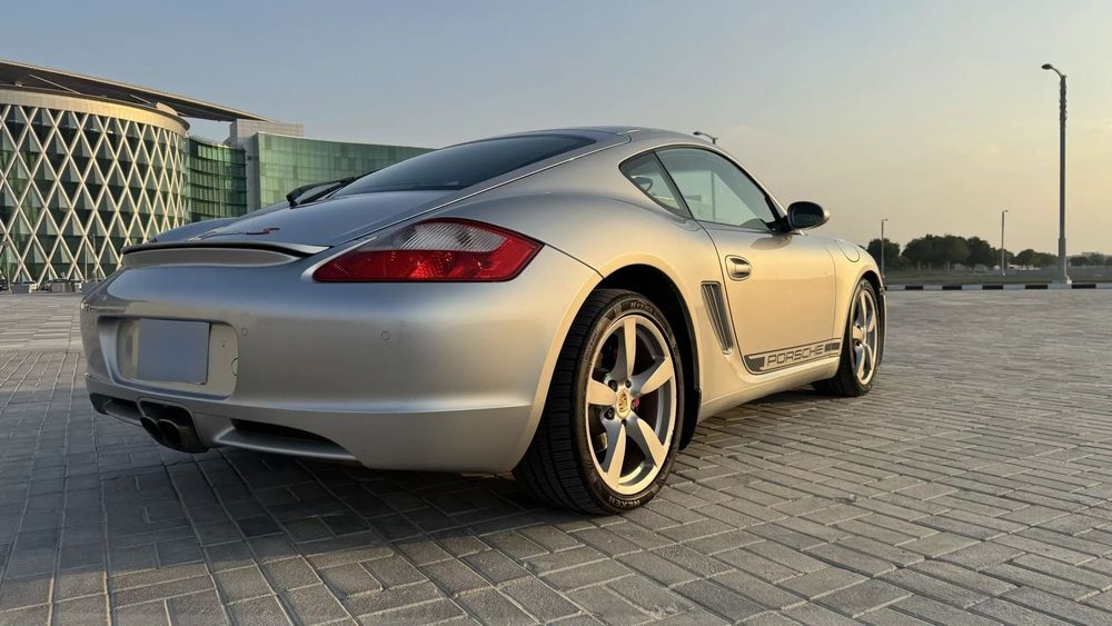 Porsche 718 Cayman