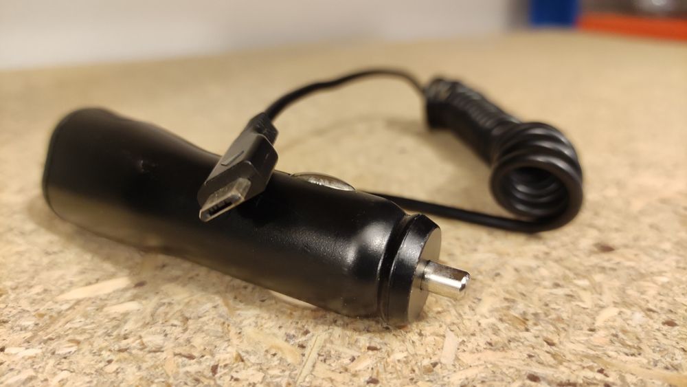 Carregador de isqueiro Samsung