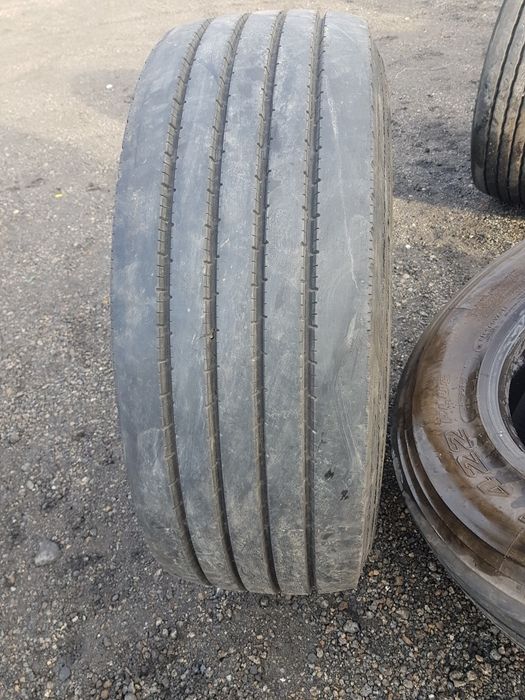 Opona 385/65R22.5