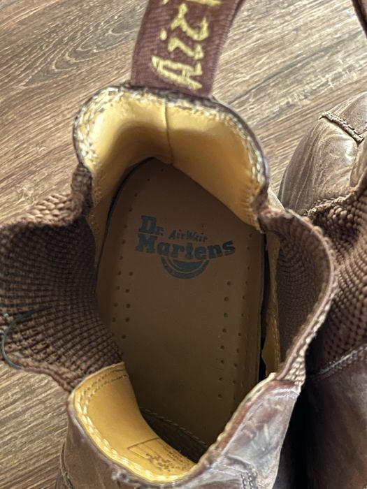 Челсі Dr. Martens