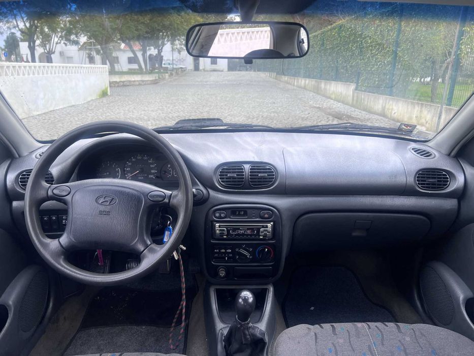 Hyundai Accent 1.3