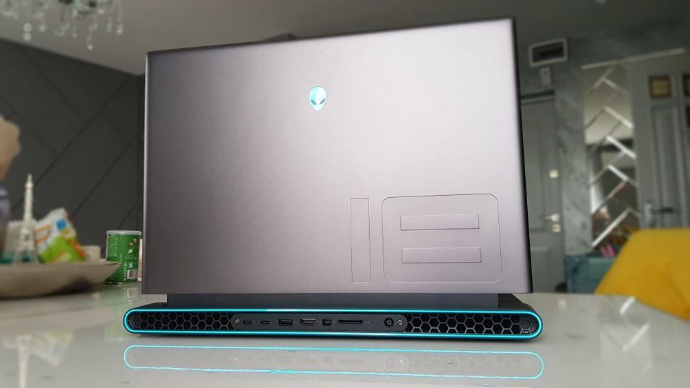 Alienware m18 R1 RTX 4090 I9-13980HX: 128 000 грн. - Ноутбуки Львів на Olx