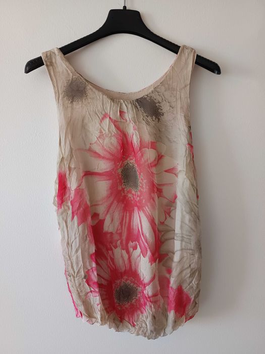 Top bege floral "S"
