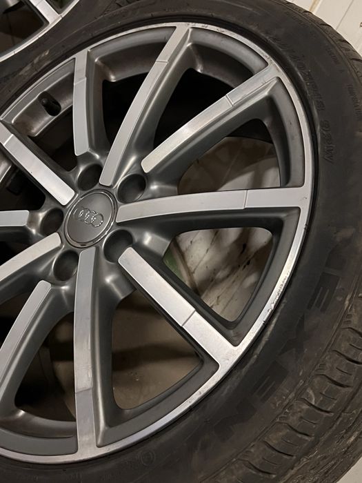 Felgi alu opony lato AUDI A3 S3 8V0 7,5x18 ET51 5x112