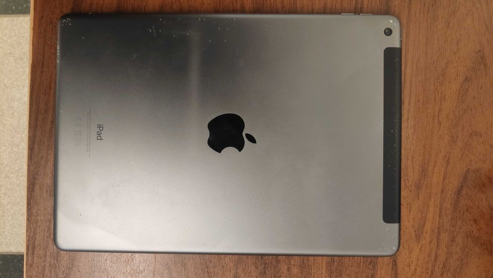 iPad 9 gen. 64 GB Cellular