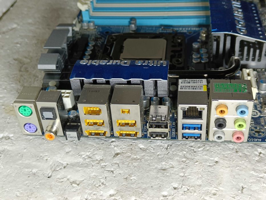 КОМПЛЕКТ Материнська плата Gigabyte GA-X58A-UD3R + проц i7-960 LGA1366